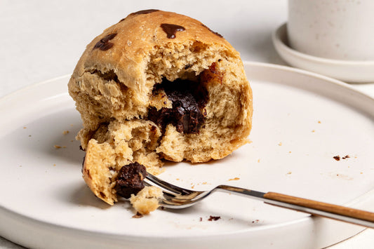 vegane Buchtel mit Schokoladenfüllung