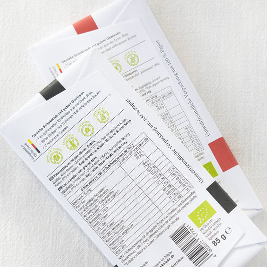 Schokolade mit flüssiger Dattel Schokolade