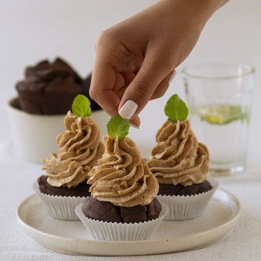 Schokoladen-Minz-Muffins mit Buttercreme-Frosting